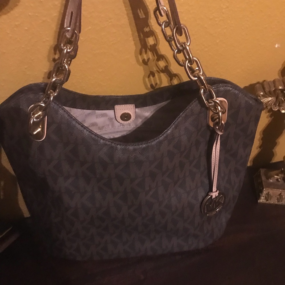 MK authentic purse